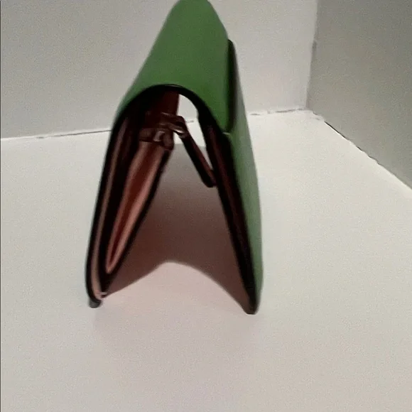 Kate Spade Green Card Holder - Picture 2 of 5
